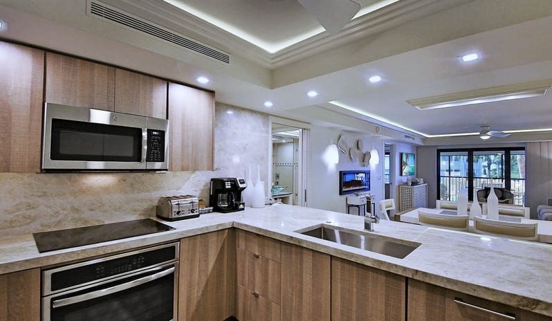 Sanibel Inn - Condo Kitchen